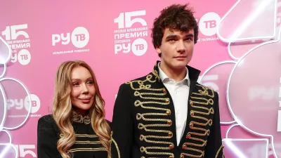 Карина Кросс и Марк Рудаковский впервые вышли в свет после свадьбы
